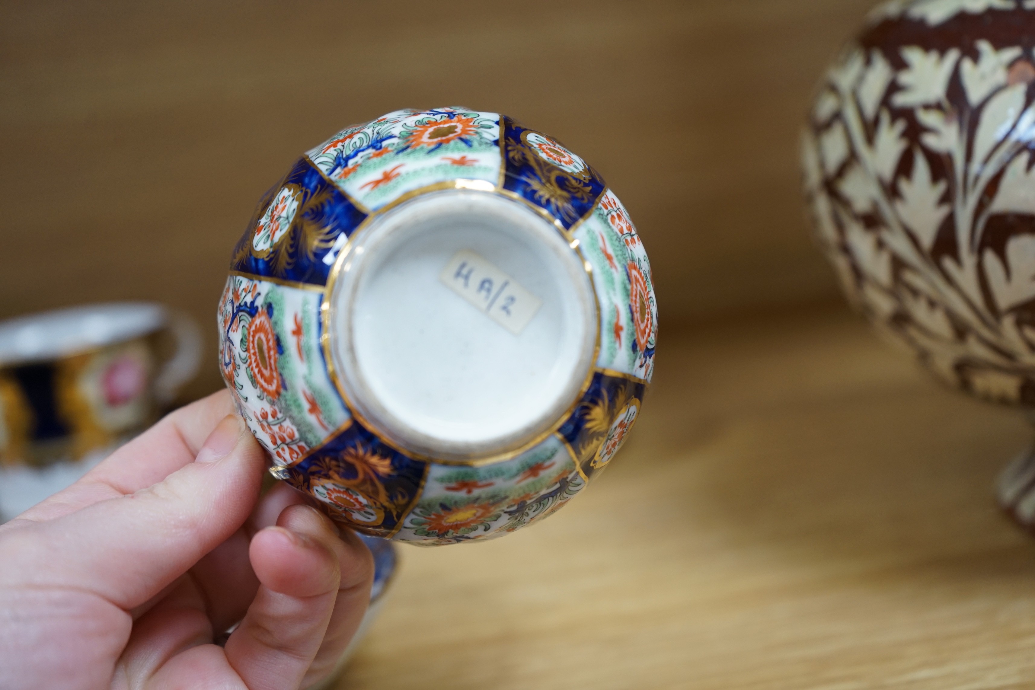 A selection of various English porcelain tea cups and saucers, to include Barr Flight Barr